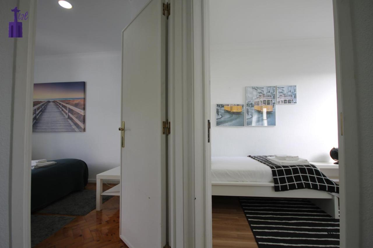 Lisbon South Apartment Exterior foto