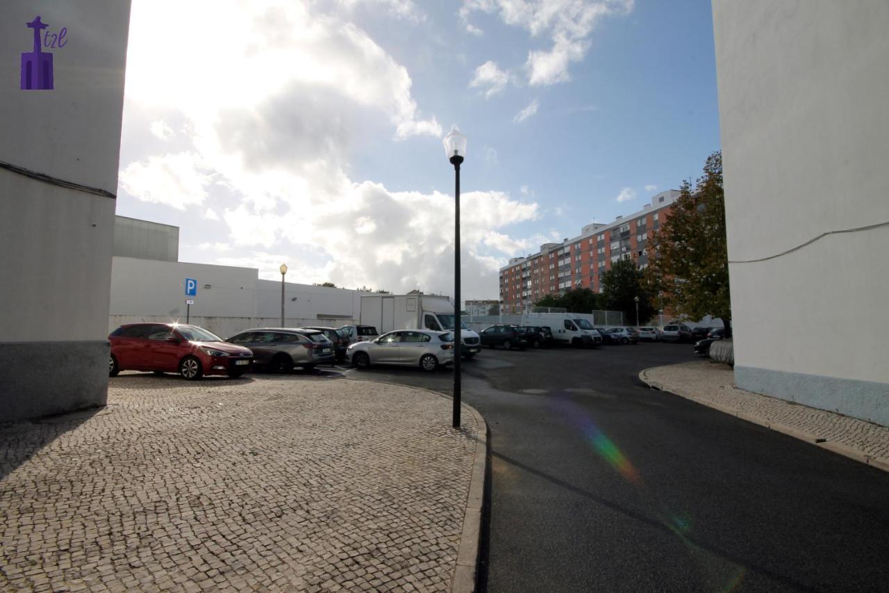 Lisbon South Apartment Exterior foto